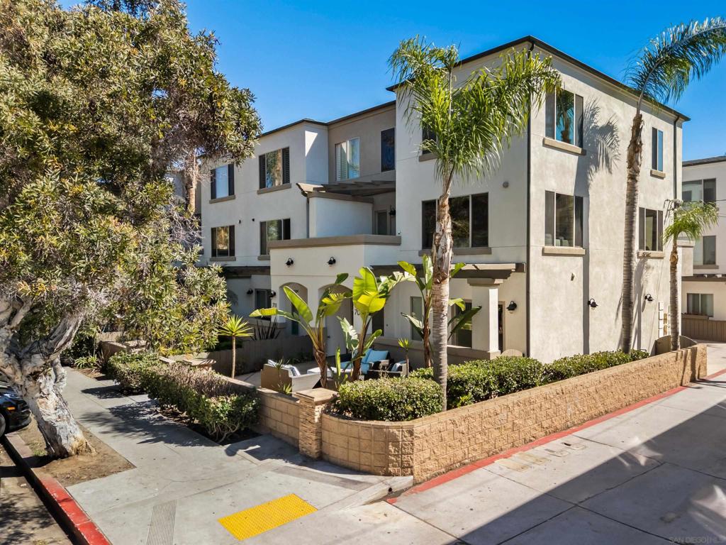 Pacific Beach - Residential