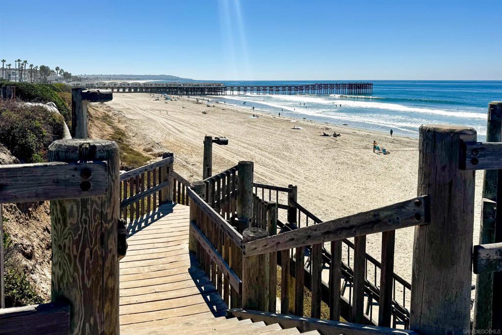 Pacific Beach - Residential