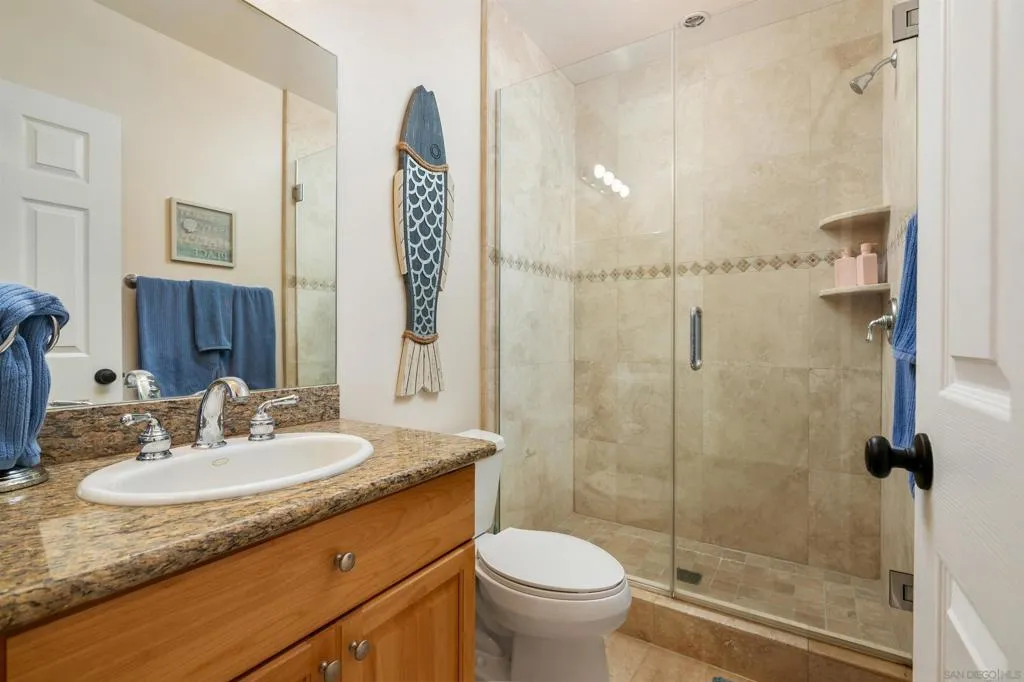 San Diego, California 92109, United States, 4 Bedrooms Bedrooms, ,4 BathroomsBathrooms,Residential,Pending,223939