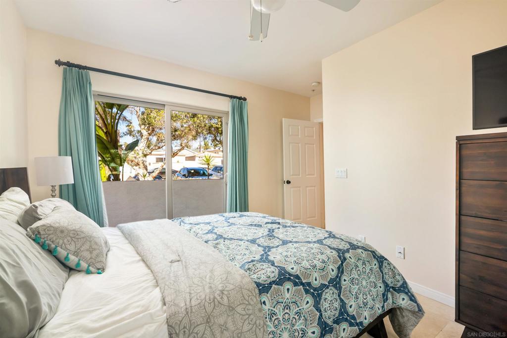 Pacific Beach - Residential