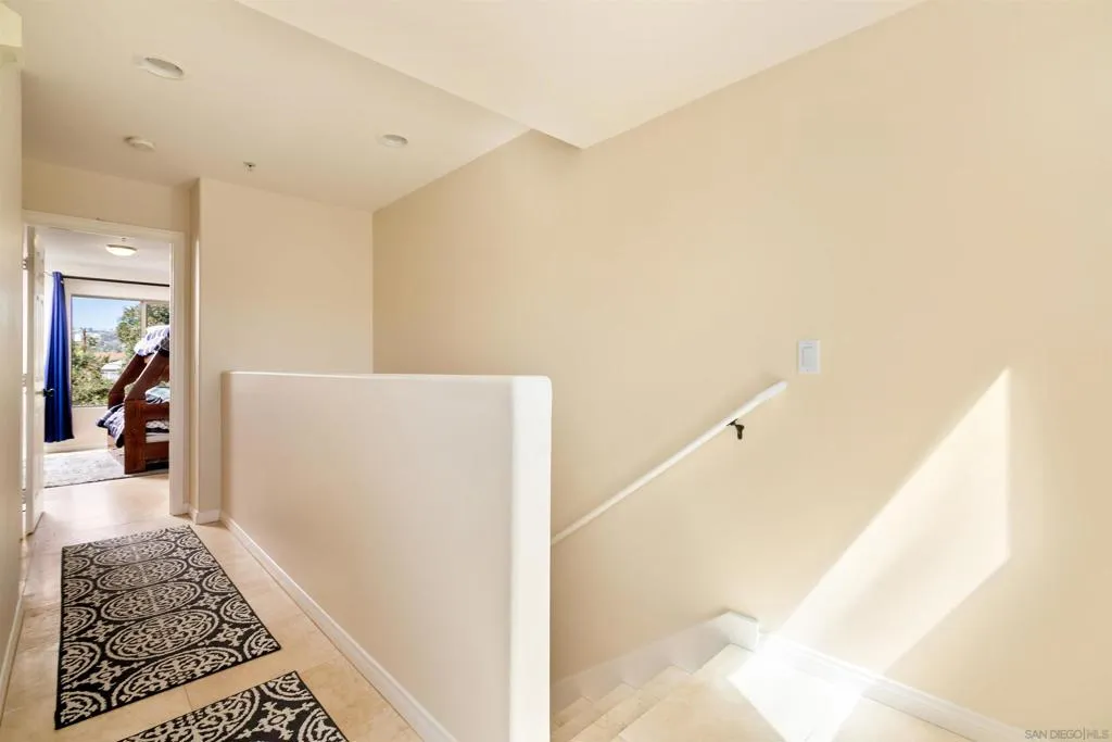 San Diego, California 92109, United States, 4 Bedrooms Bedrooms, ,4 BathroomsBathrooms,Residential,Pending,223939