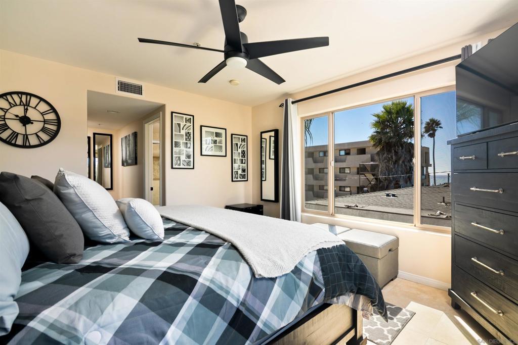 Pacific Beach - Residential