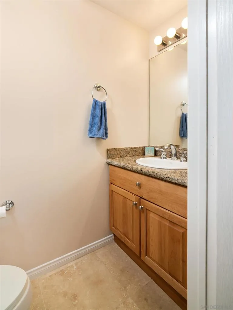 San Diego, California 92109, United States, 4 Bedrooms Bedrooms, ,4 BathroomsBathrooms,Residential,Pending,223939