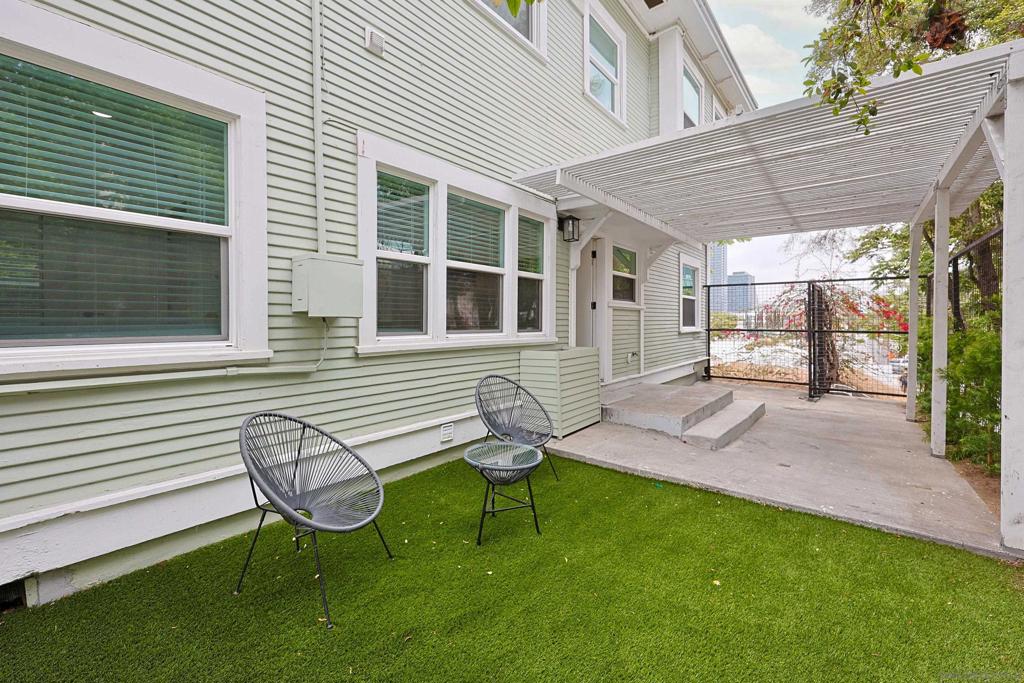 San Diego - Residential Income