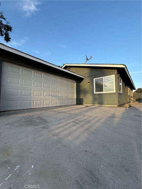 3824 Merced Baldwin Park CA 91706