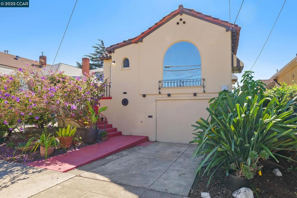 HIGHLAND PARK - Residential