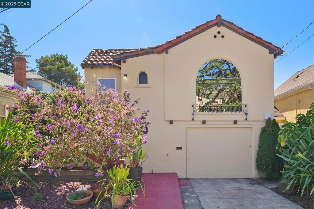 HIGHLAND PARK - Residential