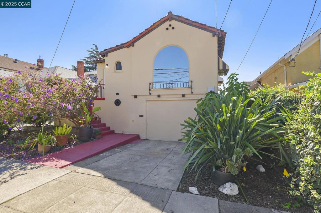 HIGHLAND PARK - Residential