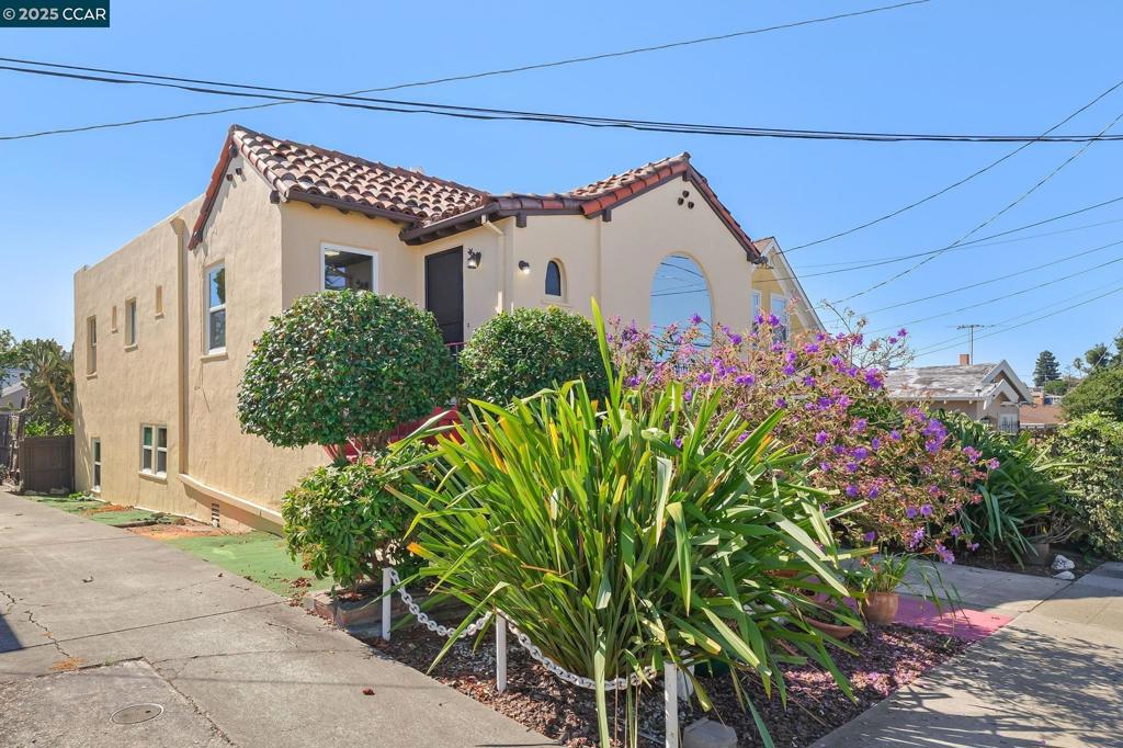 HIGHLAND PARK - Residential