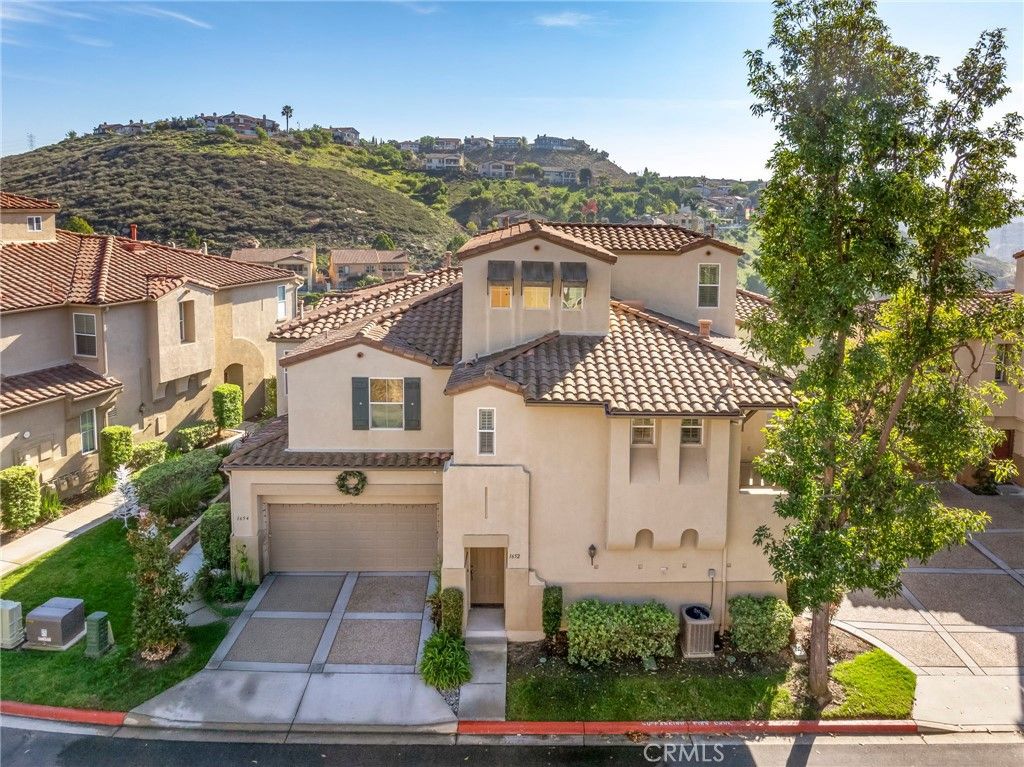 Photo of 1652 Sunnyside Ave, San Marcos, CA 92078 (MLS # SW25278494)