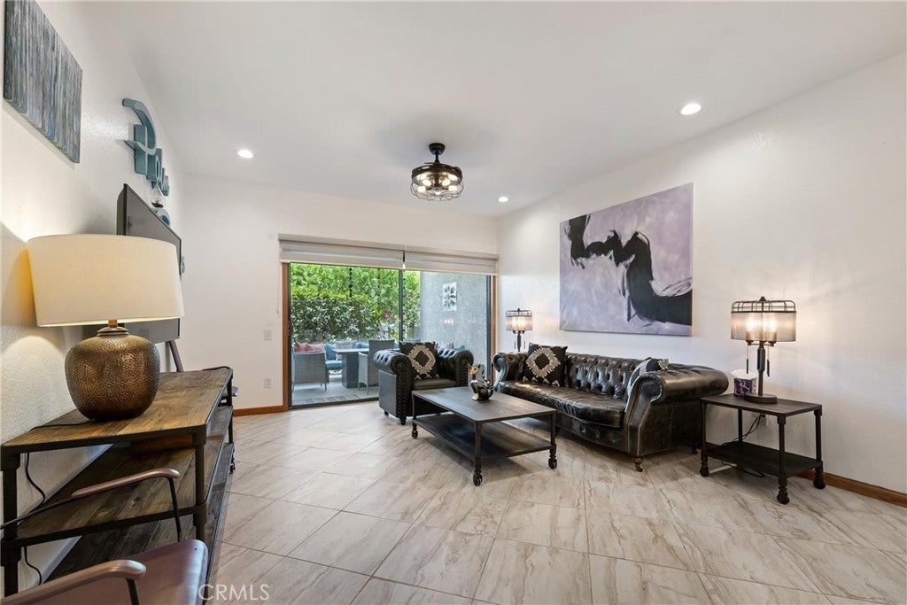 2345 Cherokee Way 148