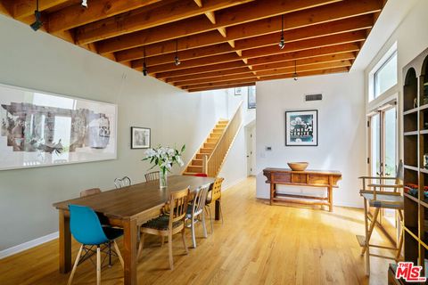 Photo of 726 NOWITA Place, Venice, CA 90291 (MLS # 26829785)