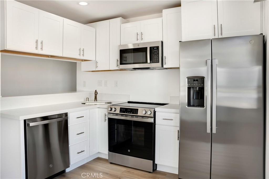 Mission Beach - Residential Income