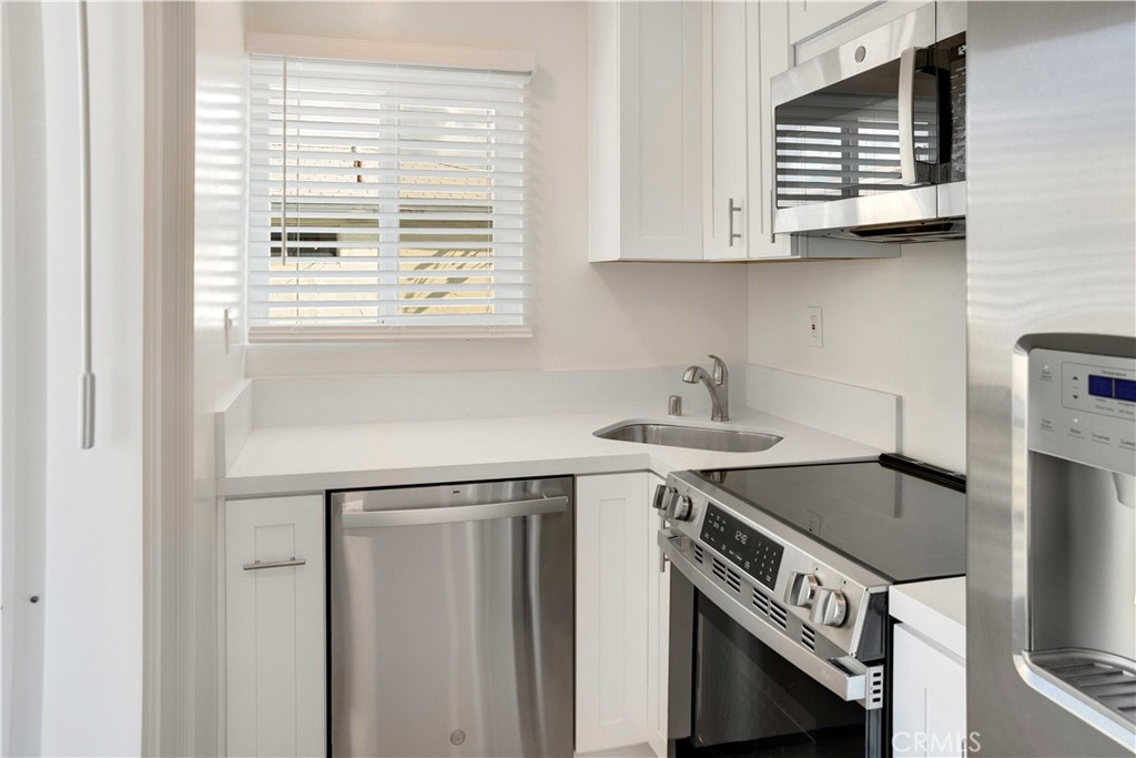 Mission Beach - Residential Income