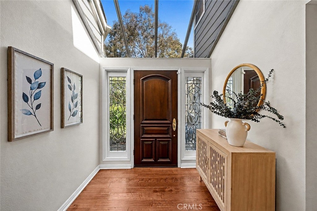 421 Burlington Court 101