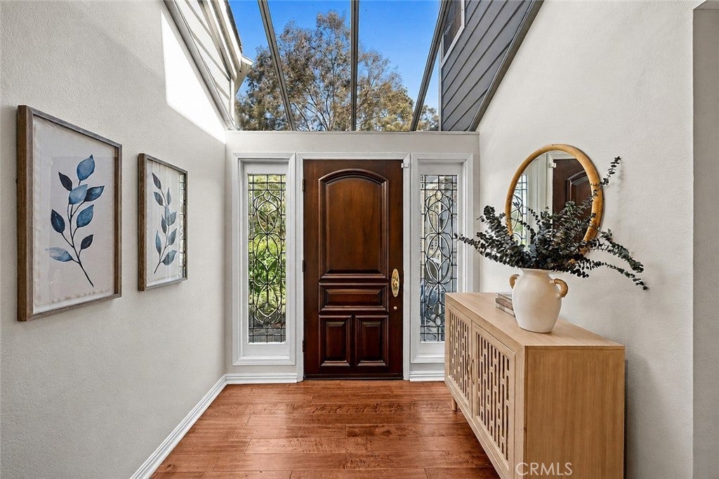 421 Burlington Court 101