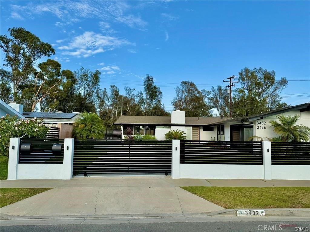 3432 Yellowtail Drive