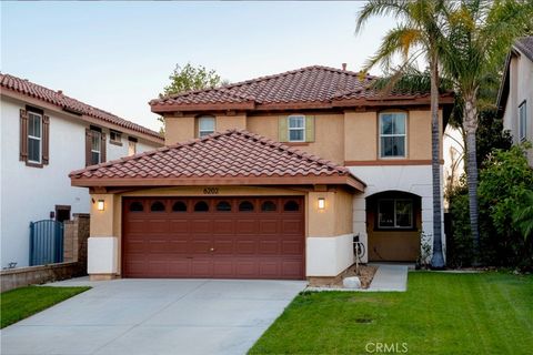 Photo of 6202 Beth Page Dr, Fontana, CA 92336 (MLS # CV26095018)