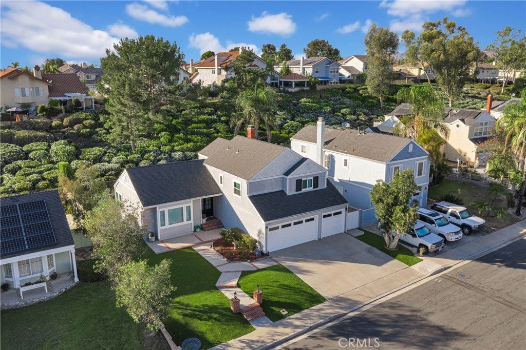 21745 Bellcroft