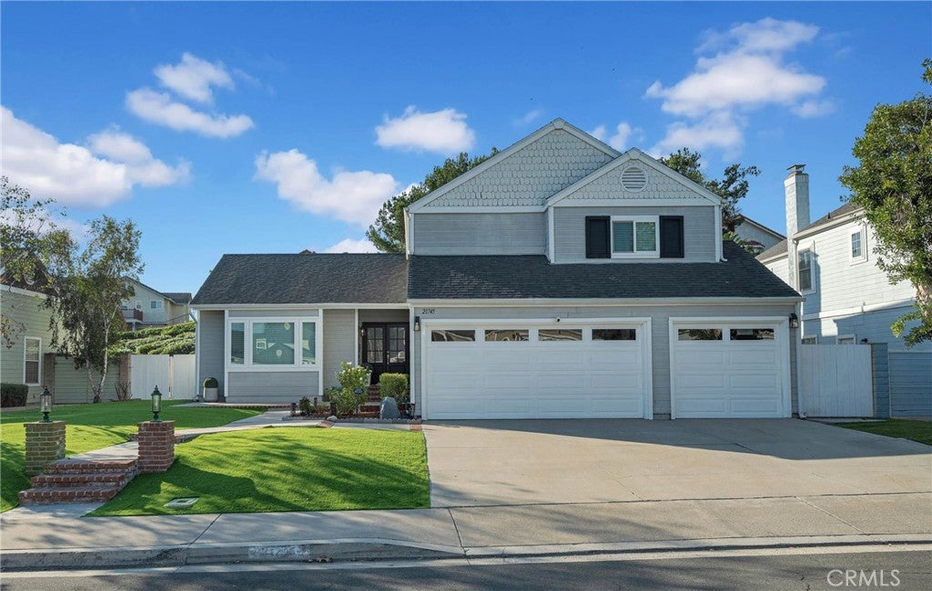 21745 Bellcroft