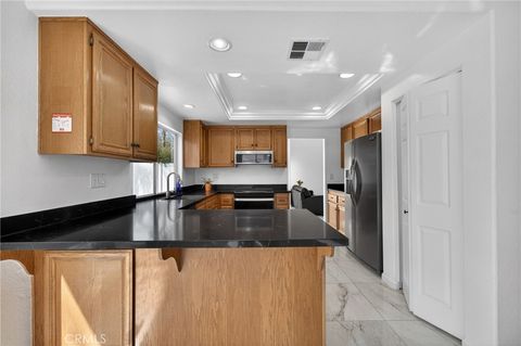 Tiny photo for 39629 Calle Casablanca, Murrieta, CA 92563 (MLS # SW26087680)