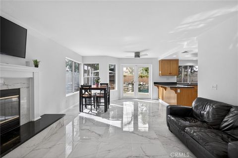 Tiny photo for 39629 Calle Casablanca, Murrieta, CA 92563 (MLS # SW26087680)