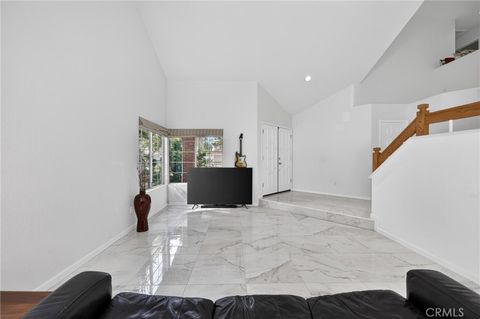 Tiny photo for 39629 Calle Casablanca, Murrieta, CA 92563 (MLS # SW26087680)