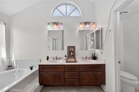 Tiny photo for 39629 Calle Casablanca, Murrieta, CA 92563 (MLS # SW26087680)