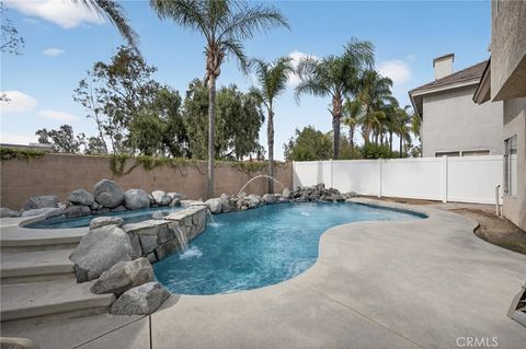 Tiny photo for 39629 Calle Casablanca, Murrieta, CA 92563 (MLS # SW26087680)