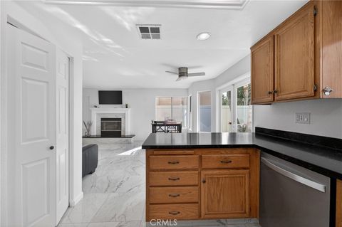 Tiny photo for 39629 Calle Casablanca, Murrieta, CA 92563 (MLS # SW26087680)