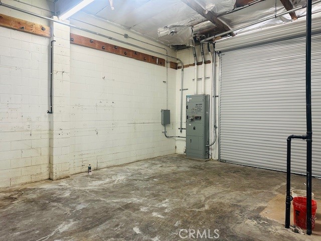 Properties 3 7331 Hinds Avenue