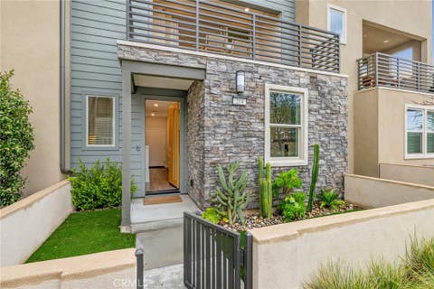 Photo of 214 Keeper, Irvine, CA 92618 (MLS # OC26136358)