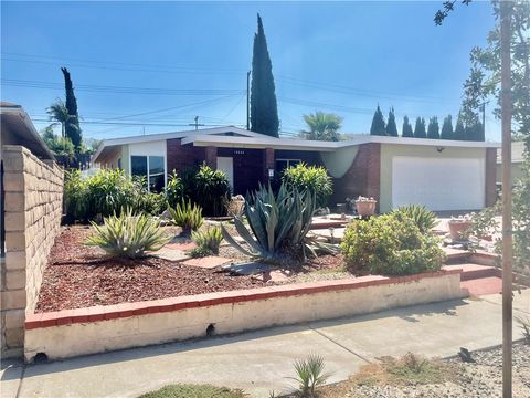 Photo of 18654 18654 Del Bonita, Rowland Heights, CA 91748 (MLS # TR25224959)