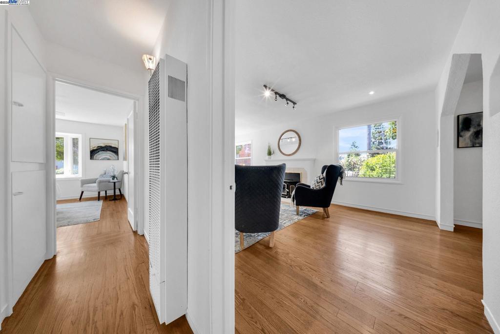 BROADMOOR - Residential