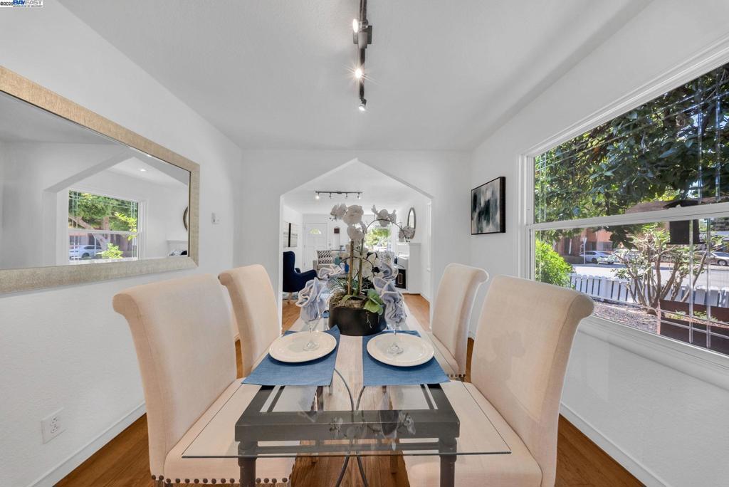 BROADMOOR - Residential