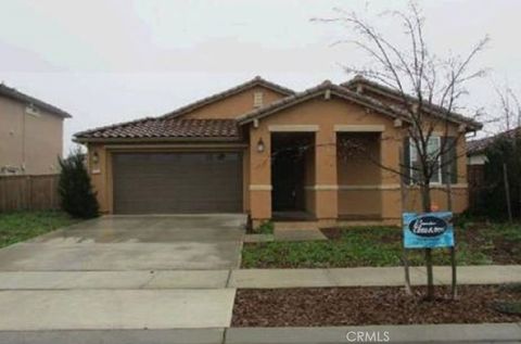 Photo of 1445 Goldfield Ln, Dixon, CA 95620 (MLS # SR26091392)