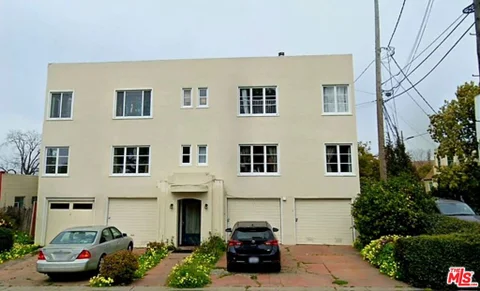 MLS: 26859835