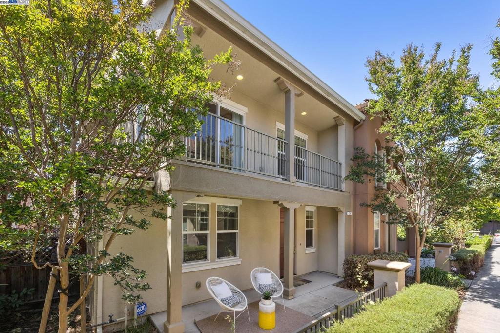 Welcome to 124 Montevina Way in Hayward, a beautifully maintained tri-level home offering the perfect blend of comfort and style. Featuring 3 bedrooms, 3.5 baths, and 1,854 square feet of living space, this residence is thoughtfully designed for modern living. Each bedroom includes its own en suite bathroom, with one conveniently located on the lower level, complete with a walk-in closet, making it ideal for guests or multi-generational living. The second level boasts a bright and open living area with soaring vaulted ceilings and direct access to a private balcony, perfect for relaxing or entertaining. A convenient half bath is also located on this level. The spacious kitchen is a chef’s delight with a large center island, pantry, gas stove, and generous counter space. The top level offers two additional en suite bedrooms, including the primary suite with a walk-in closet. Enjoy the convenience of an attached 2-car garage with direct interior access, plus ample guest parking throughout the community. Perfectly positioned near the entrance of the complex, Greenwood Park offers a peaceful retreat for play and relaxation. Commuters will love the prime location, just minutes from the San Mateo Bridge and Highway 880, making travel throughout the Bay Area a breeze.