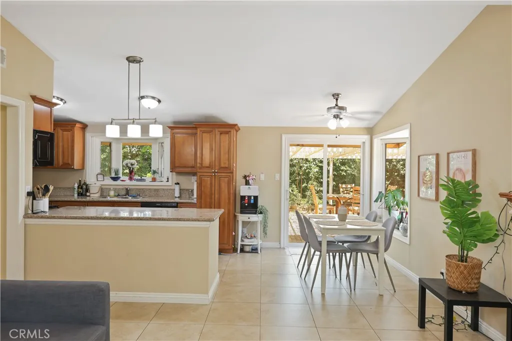 Orange, California 92868, United States, 4 Bedrooms Bedrooms, ,2 BathroomsBathrooms,Residential,Active,243059