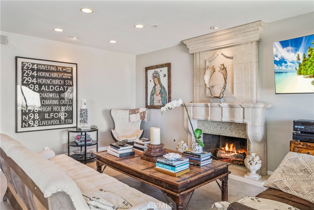 Summit at Highland Light (SUM) - Residential