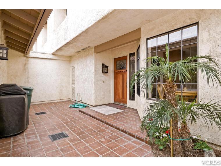 County Square Villas 5 - 2955 - Residential