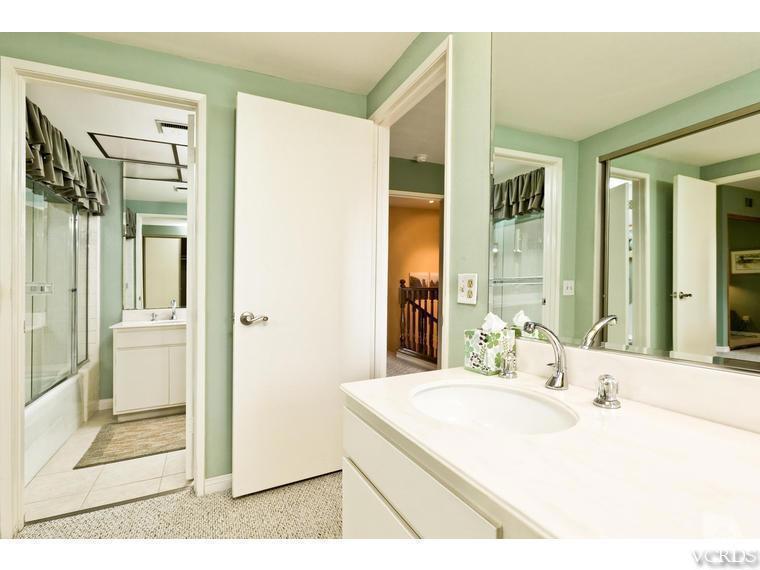 County Square Villas 5 - 2955 - Residential