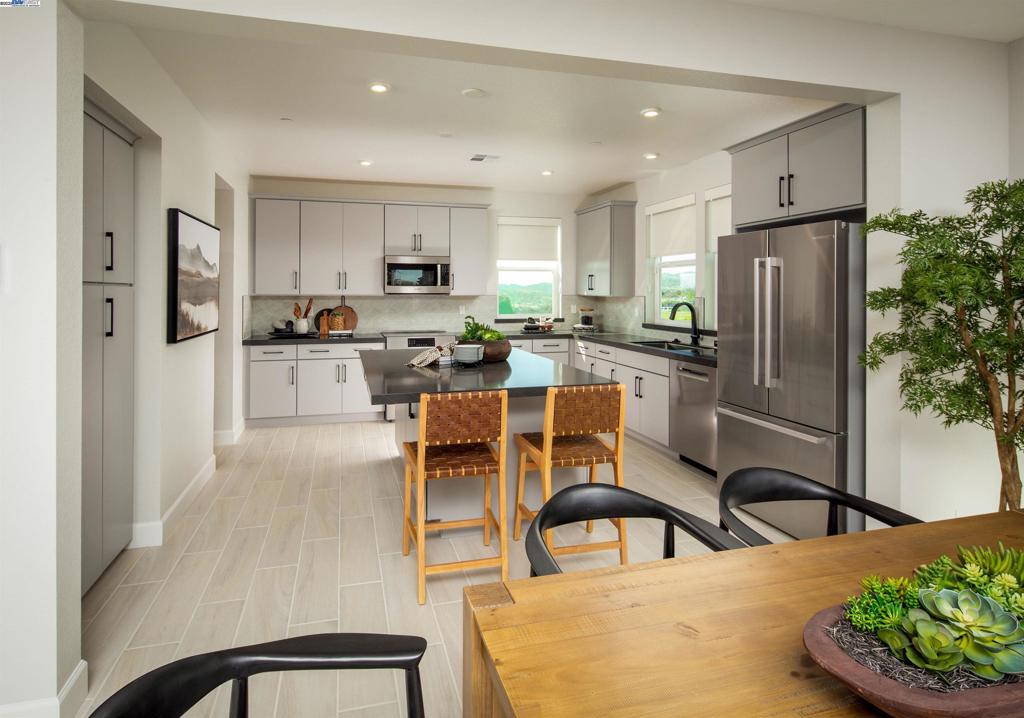 Not Listed - Residential