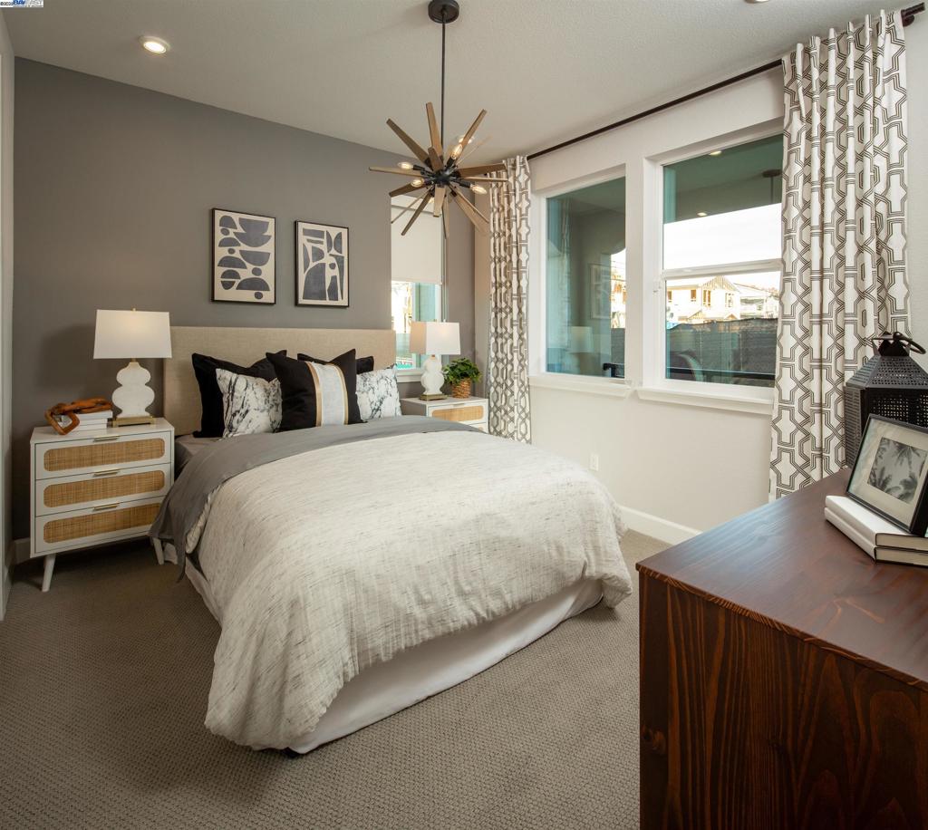 Not Listed - Residential