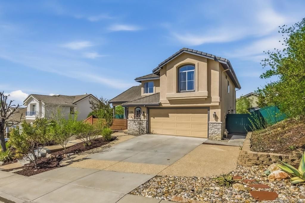 Photo of 12306 Katydid Cir, San Diego, CA 92129 (MLS # 260007005SD)