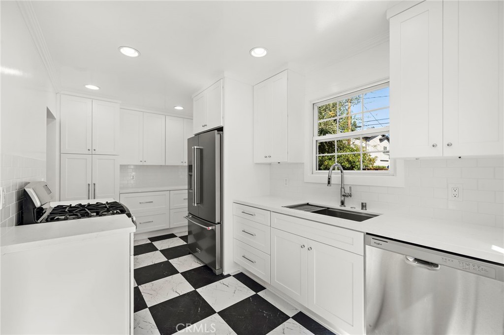 Eastside South (ESCM) - Residential Lease