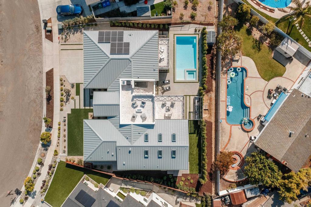5150 Gordon Ln