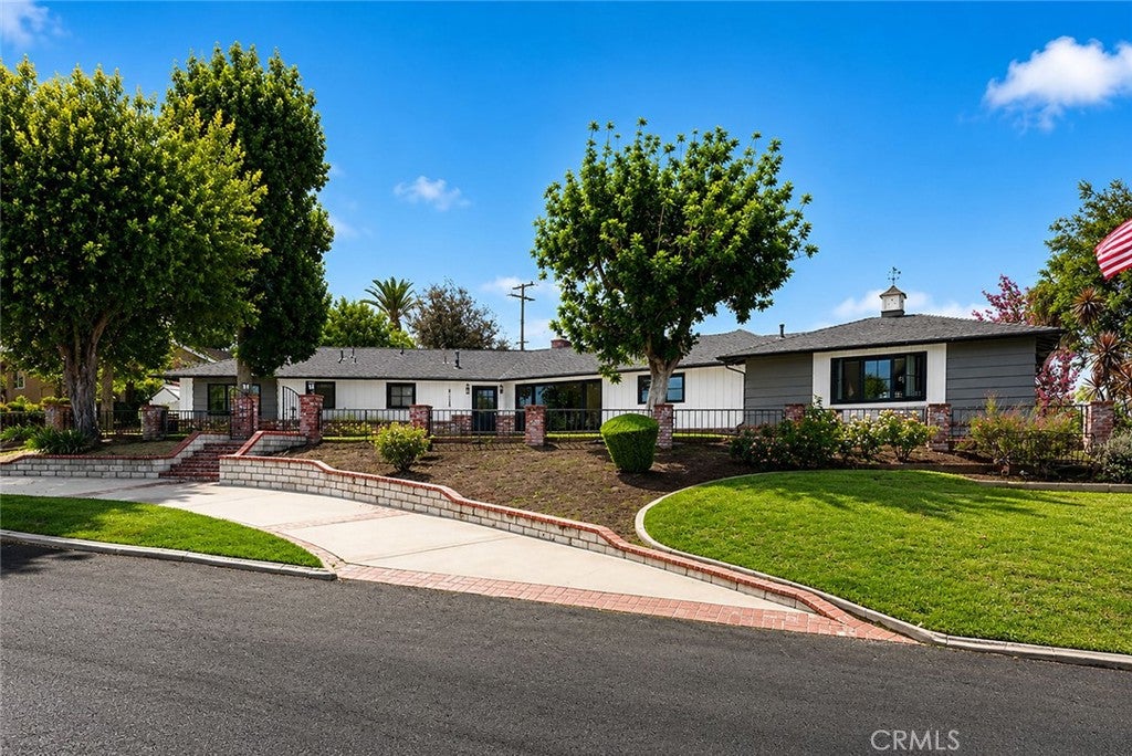 21132 E Cloverland Drive