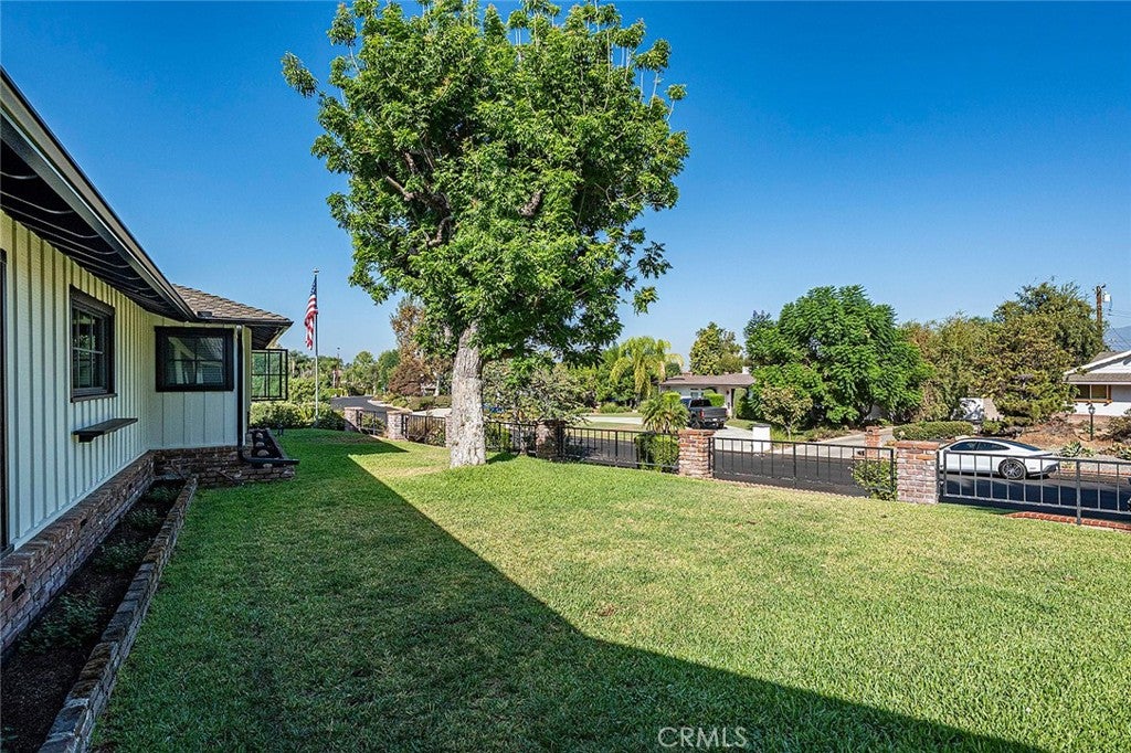 21132 E Cloverland Drive