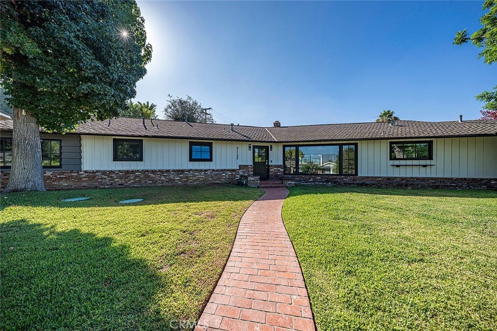 21132 E Cloverland Drive